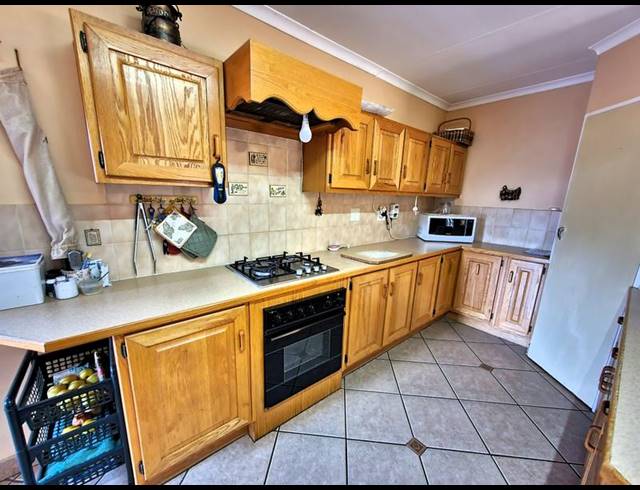 2 BEDROOM HOUSE FOR SALE IN NINAPARK